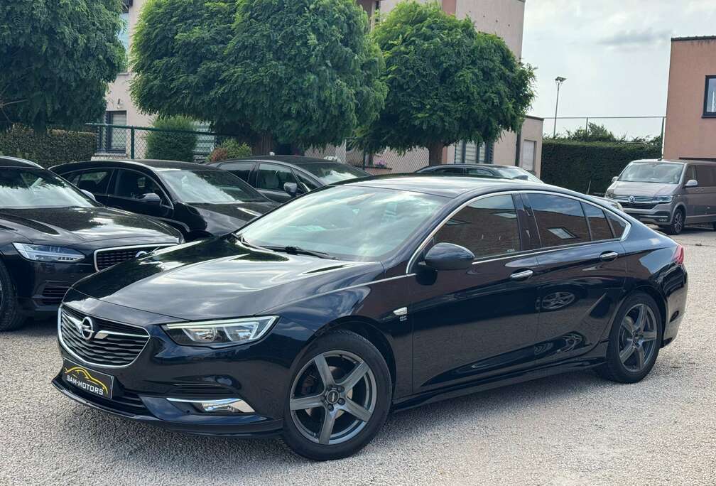 Opel Grand Sport 1.5 Turbo OPC Line | Camera | Navi | Garantie