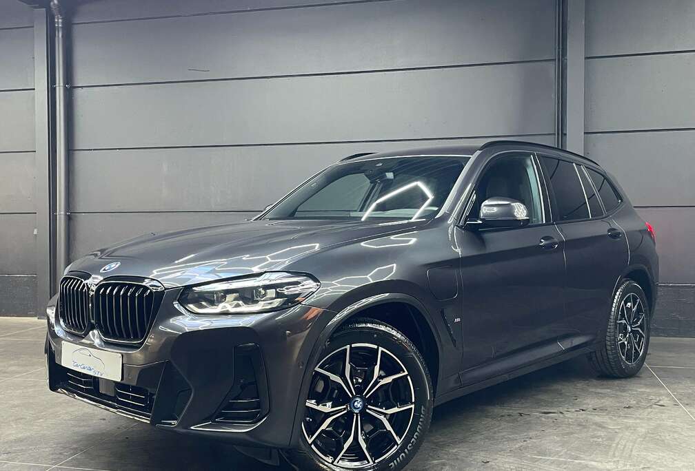 BMW xDrive30e Hybrid / M sport / 13.000 km/360 CAMERA