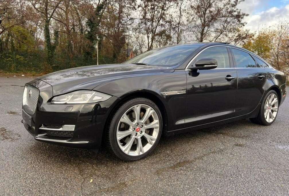 Jaguar XJ 3.0 D V6 Luxury (EU6d)