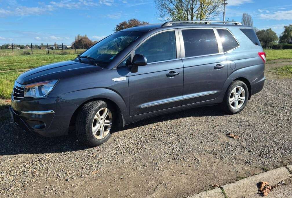SsangYong 2.2 SV220e-XDi 2WD Sapphire