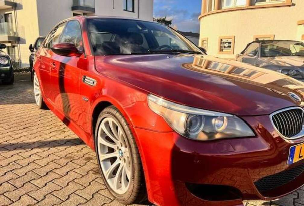 BMW BMW M5 V10 *original Schalter*Manuelle