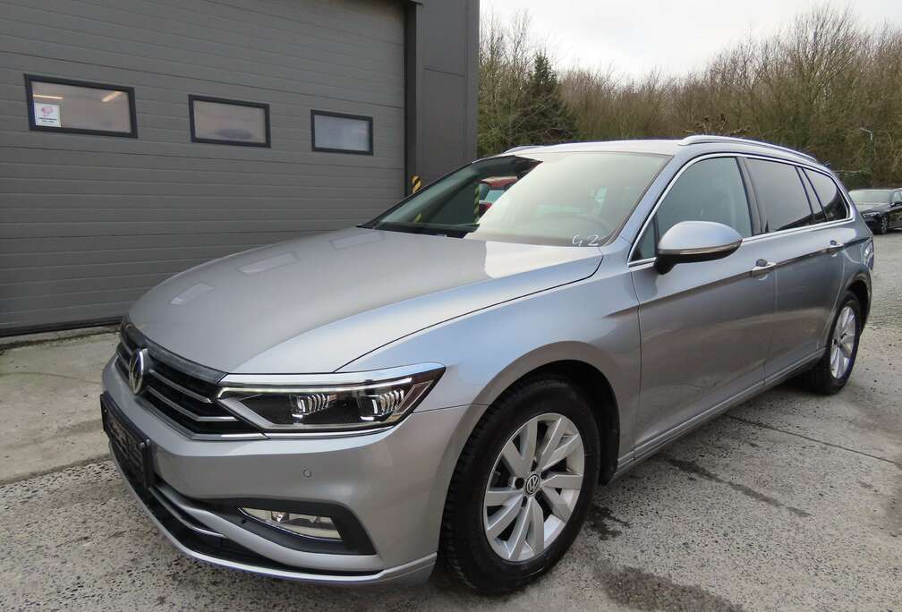 Volkswagen Passat SW 1.5 TSI Elegance Business OPF