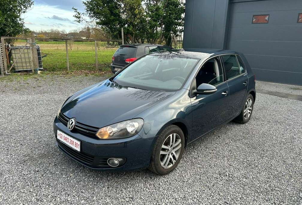 Volkswagen 1.2 TSI Essence 2013 CARNET FULL 6 vitesses