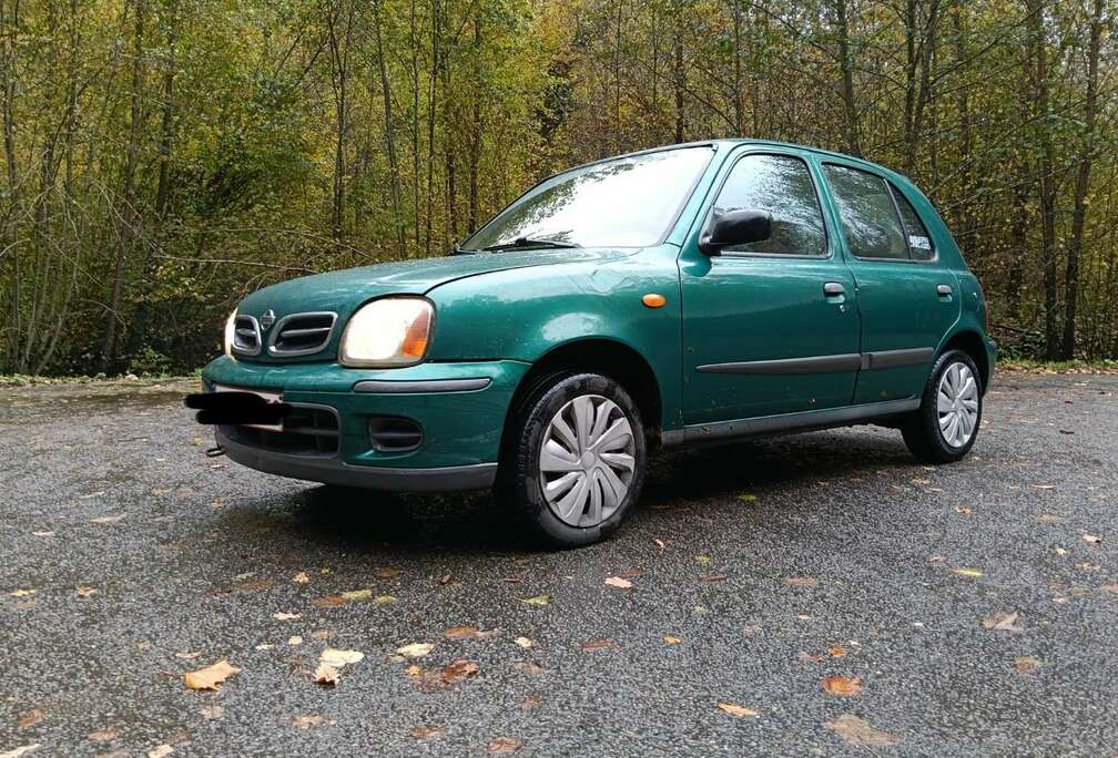 Nissan 1.0i 16v Plaza