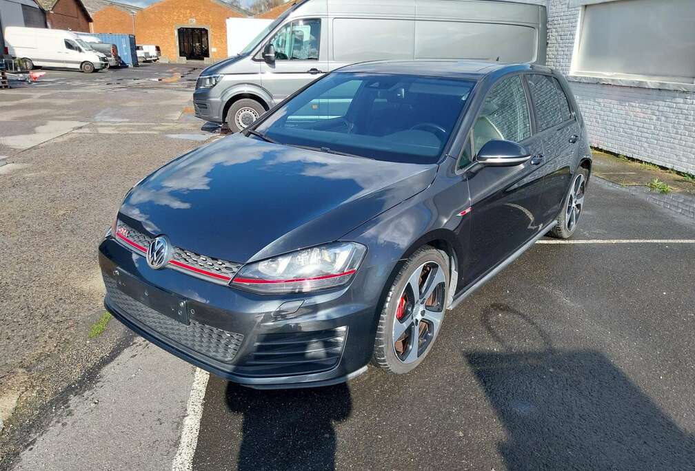 Volkswagen 2.0 TSI Performance DSG