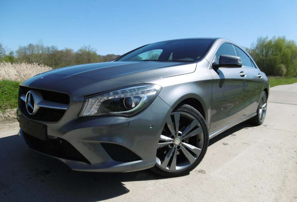 Mercedes-Benz CLA 180  URBAN  XENON NAVI