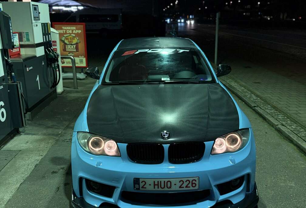 BMW 120i E82