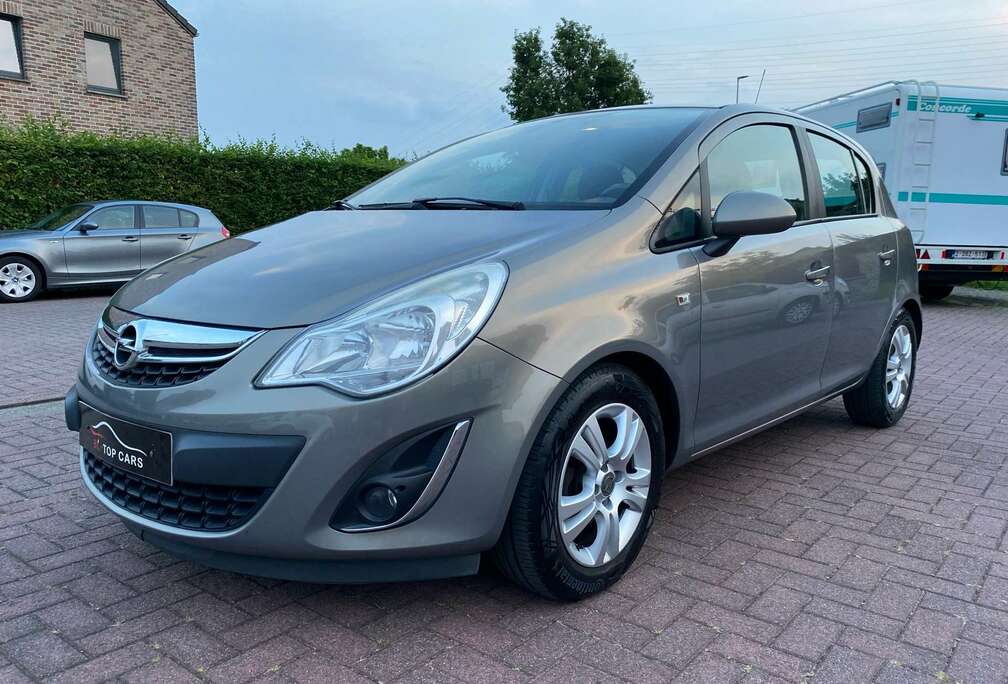 Opel 1.3 CDTi Cosmo DPF