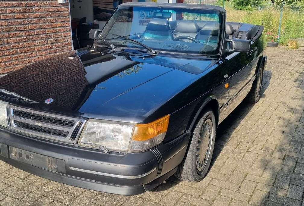 Saab Saab 900 2100cc I 16S cabriolet Moteur rénové