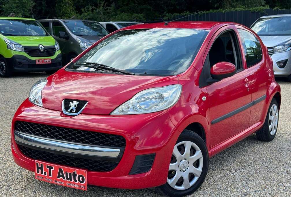 Peugeot 1.0i Trendy/Etat neuf/97000kms/Garantie
