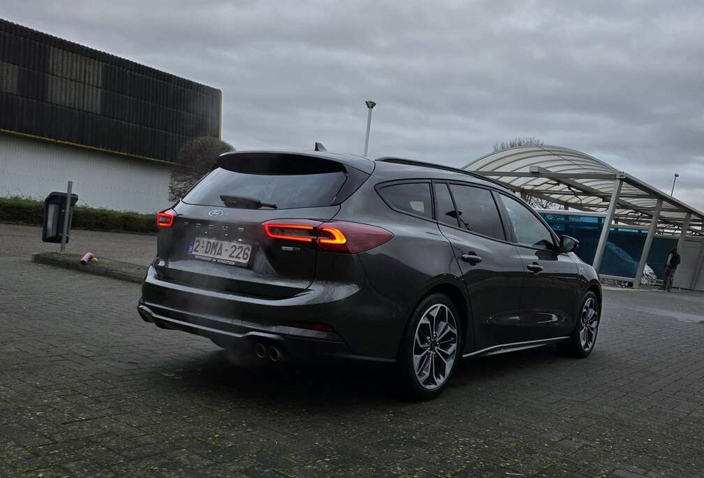 Ford Turnier 1.0 EcoBoost Hybrid Aut. ST-LINE X