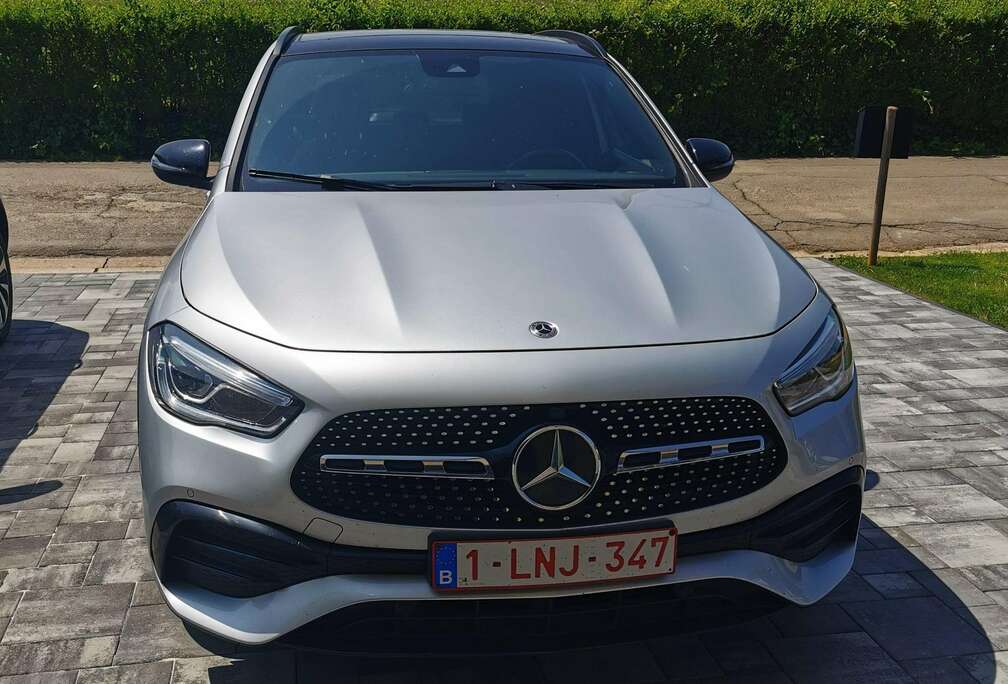 Mercedes-Benz GLA 180 d AMG line