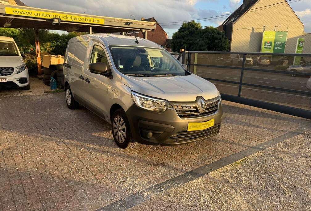 Renault 1.33 TCE * 102PK * CAMERA * PDC * BLIS * APPLE CARPLAY * BTW