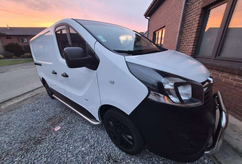 Opel 1.6 D (CDTI) L1H1 S&S