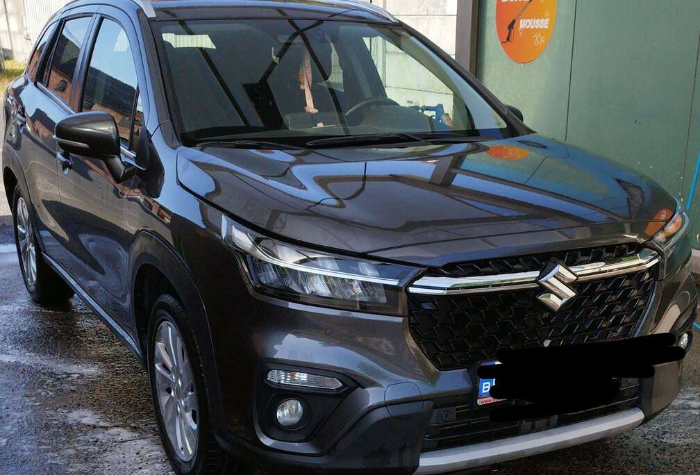 Suzuki S-Cross 1.4 Turbo Boosterjet 48V Hybrid 4WD GLX