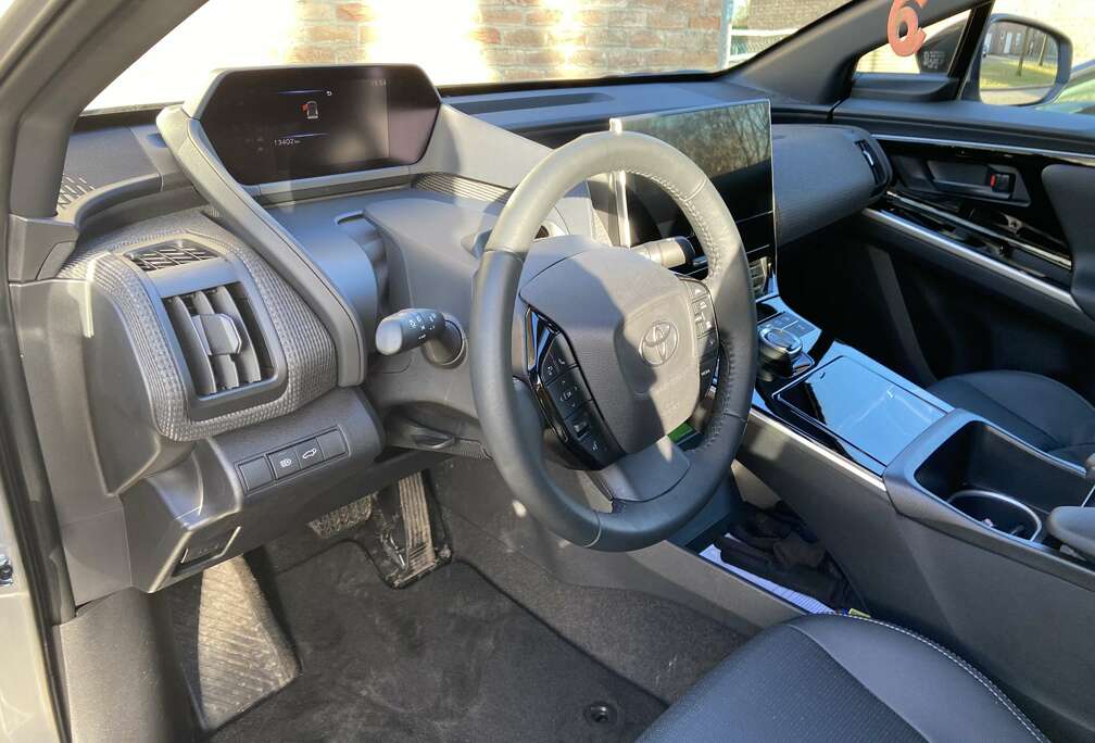 Toyota BZ4X 71.4 kWh 2WD Executive