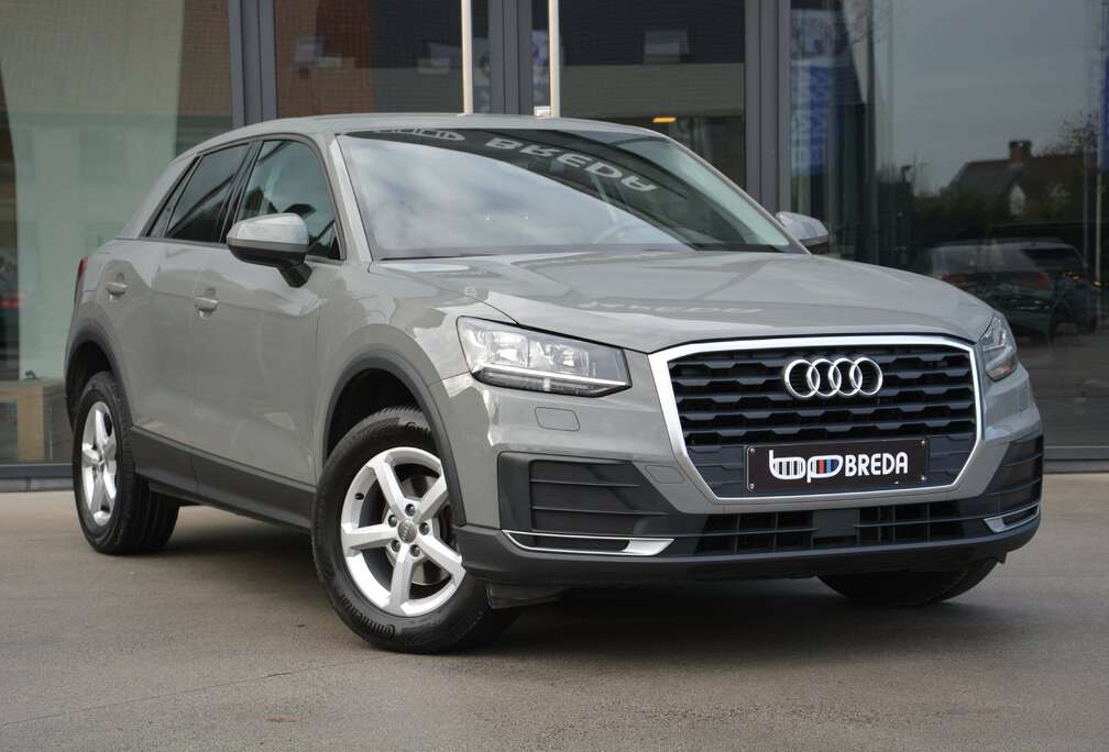 Audi Q2 30 TFSI/ PDC/ Navi/ Verw zetels/ Alu\'s 16\