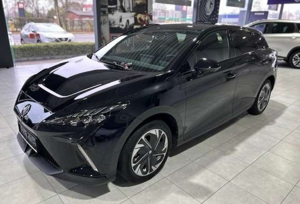 MG 4 Luxury 64 kWh