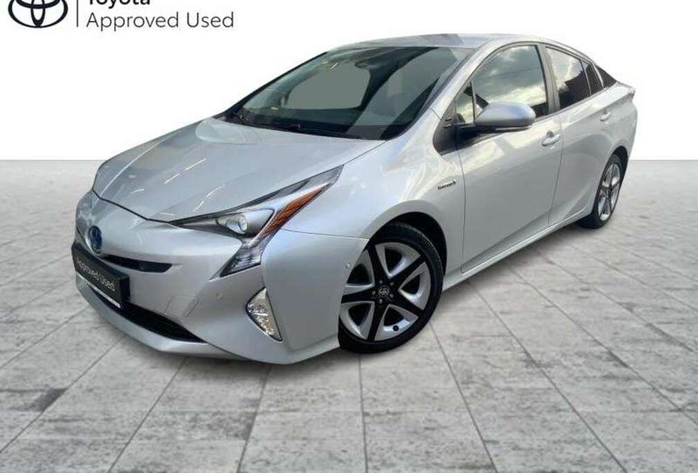 Toyota Lounge GPS CAMERA JBLSOUND