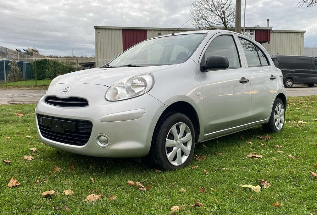 Nissan  1.2  Acenta