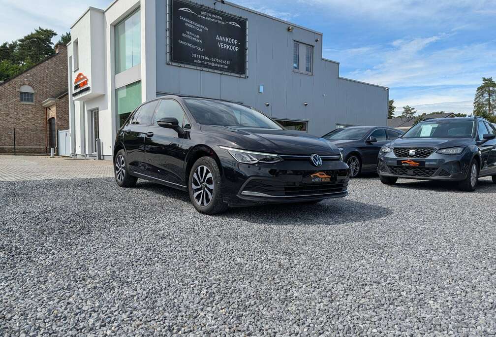 Volkswagen 2.0 SCR TDi Active  NAVI/CARPLAY  CAMERA  ZETELVERWARMING  ACC
