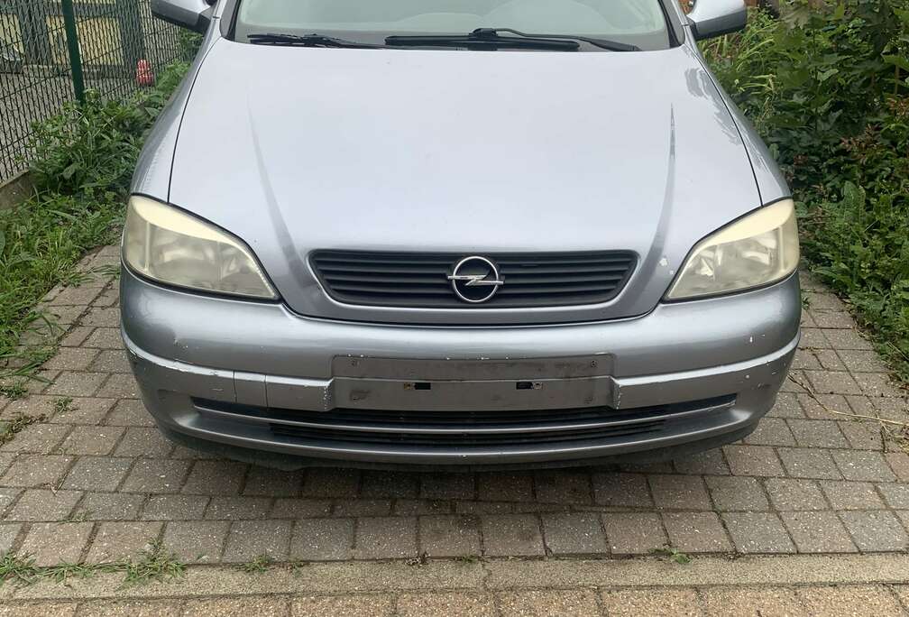 Opel 1.6i XEP 16v Elegance