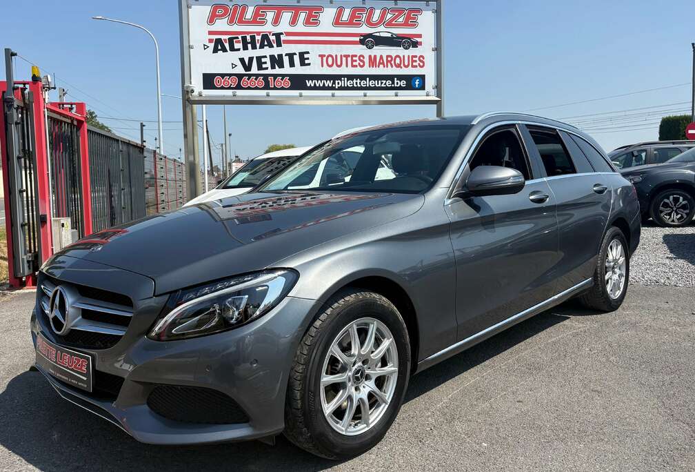 Mercedes-Benz AUTOMATIQUE / FAIBLE KM/ CUIR/CLIM/+++