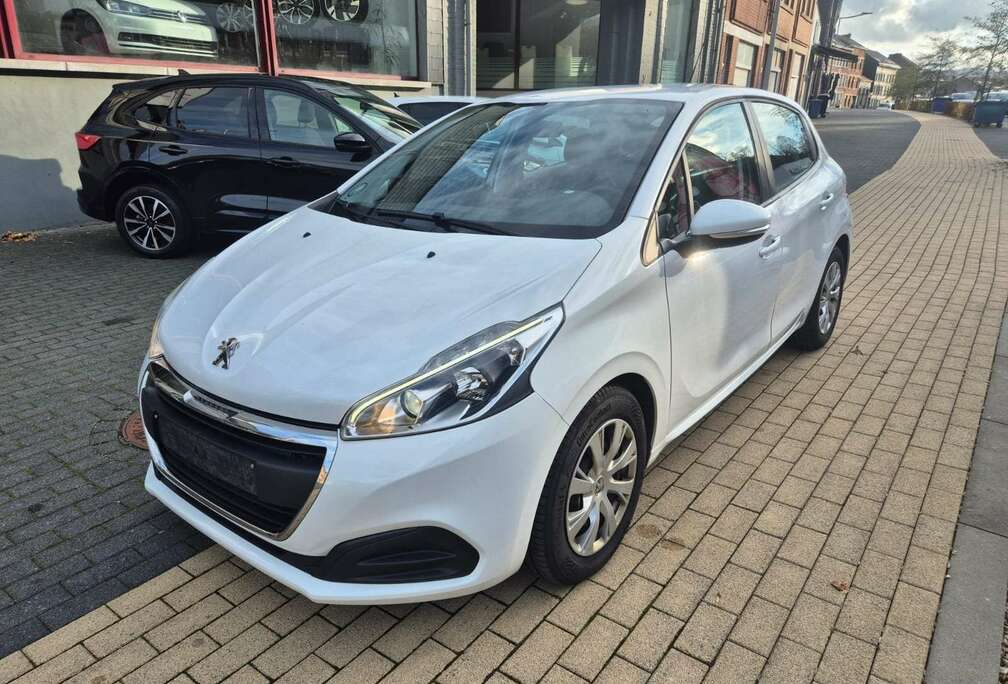 Peugeot 208 1.6 BLUEHDi ACTIVE 74 KW 100CH GARANTIE 1AN