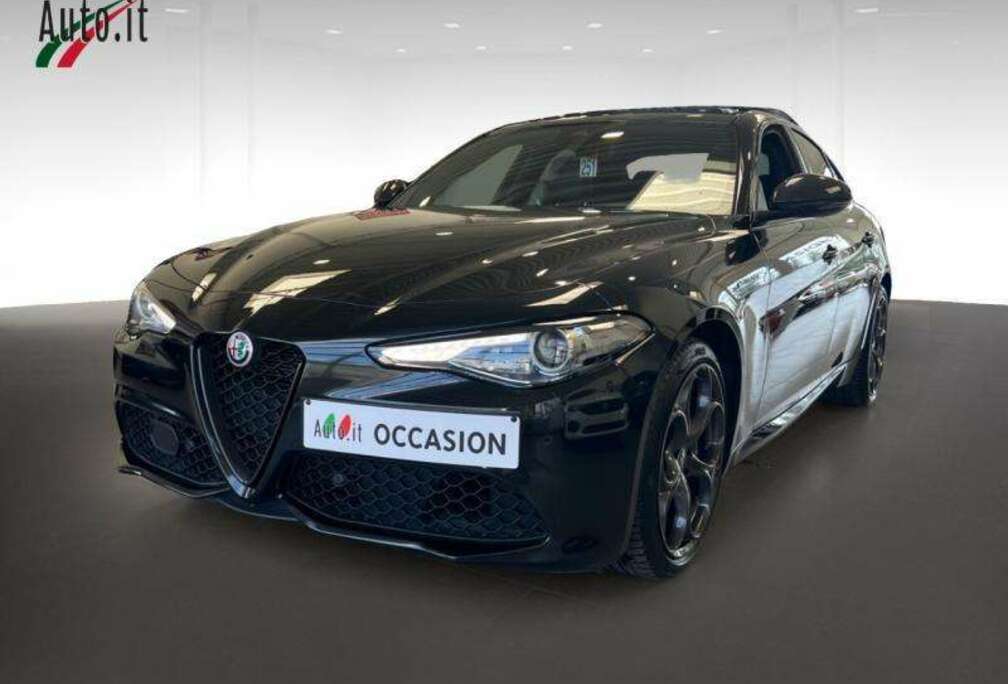 Alfa Romeo Q4 Estrema & Toit Pano