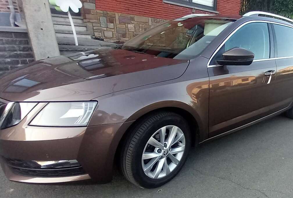 Skoda Octavia SW 1.6 CR TDi Ambition