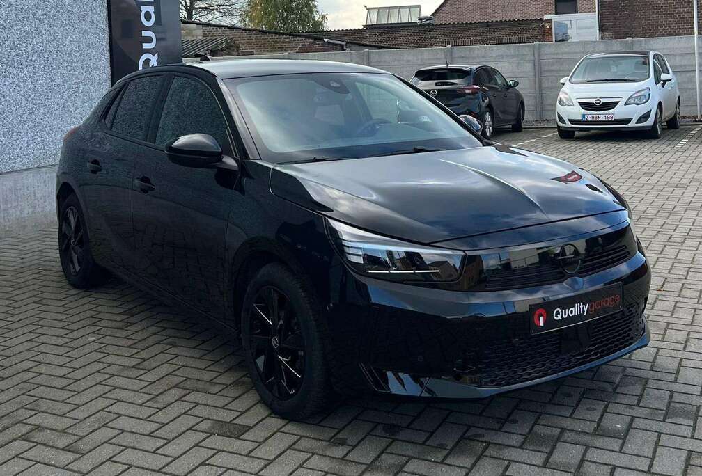 Opel GS 1.2 LED/Camera/Dodehoek..