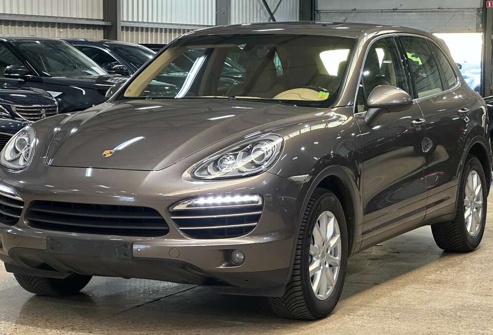 Porsche 3.0 D V6 Platinum EditionTiptronic S