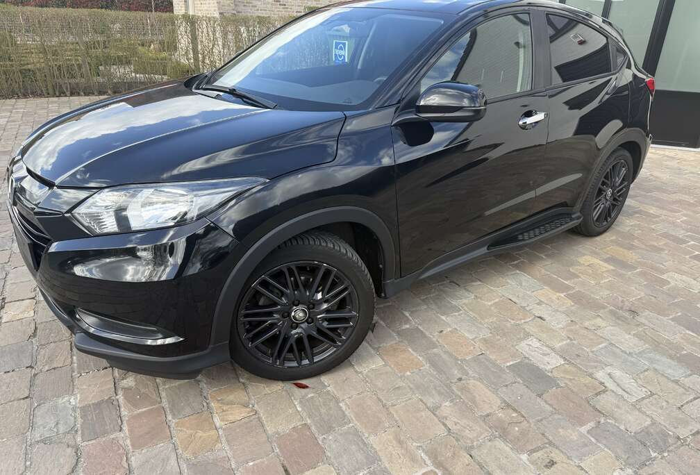 Honda 1.5i-VTEC Black Edition