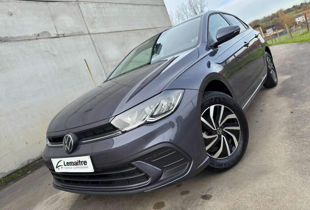 Volkswagen 1.0 MPi 80Pk Life / CARPLAY / CLIMATIC