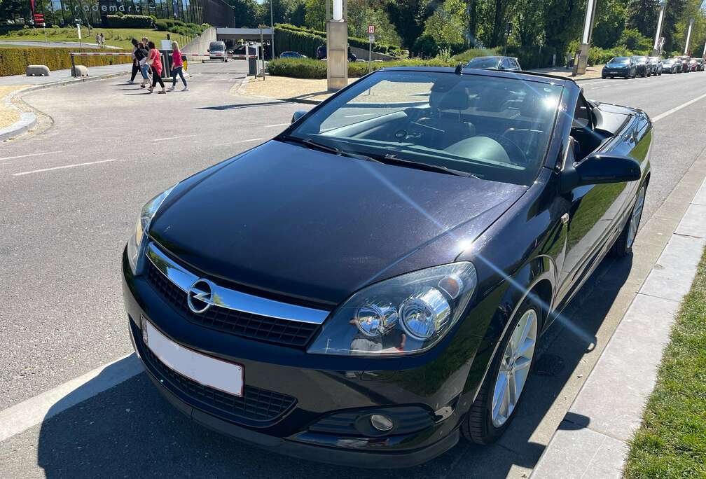 Opel Twin Top 1.6 Cosmo