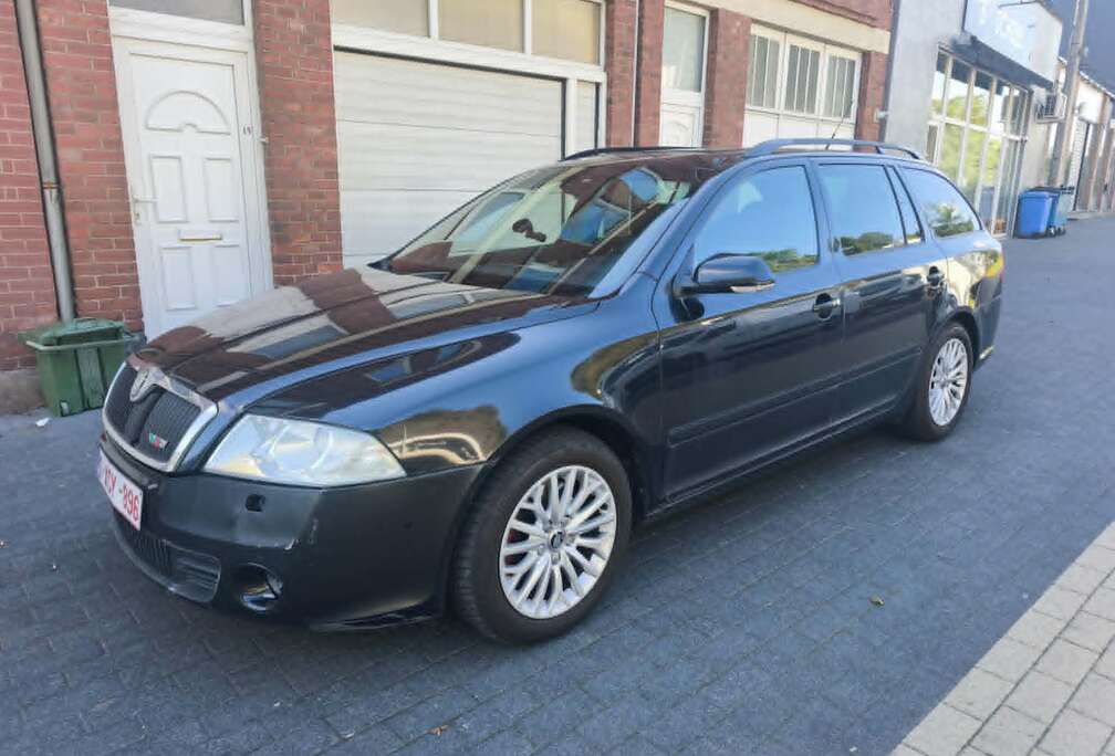 Skoda Octavia SW RS 2.0 CR TDi 16v DPF