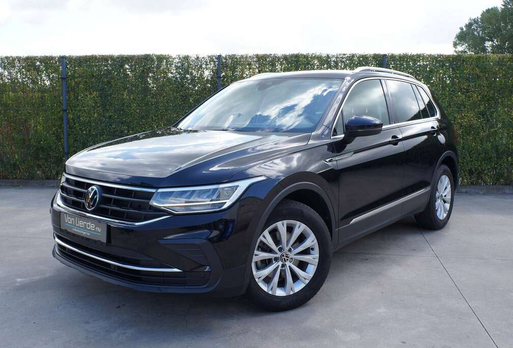 Volkswagen 1.5 TSI Life 150pk DSG Trekhaak Pdc Navi Carplay 12m Garantie
