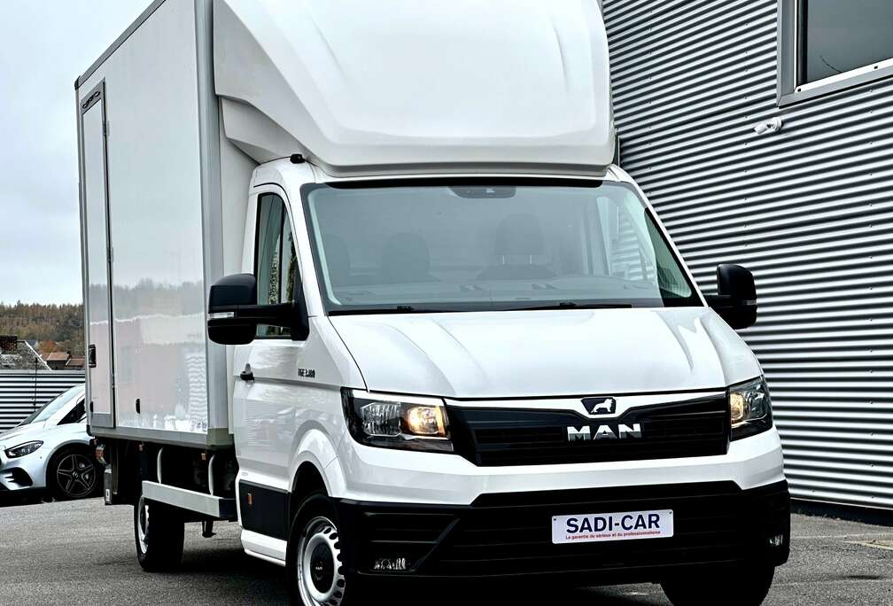 3180 - 2.0 BI-TDi 177cv Long Chassis - CAISSE ALU