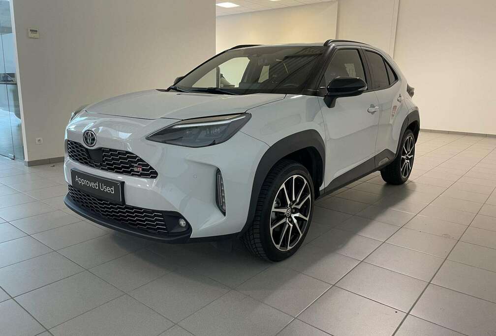 Toyota 1.5 VVT-i Hybrid 2WD CVT - GR Sport Mono-tone