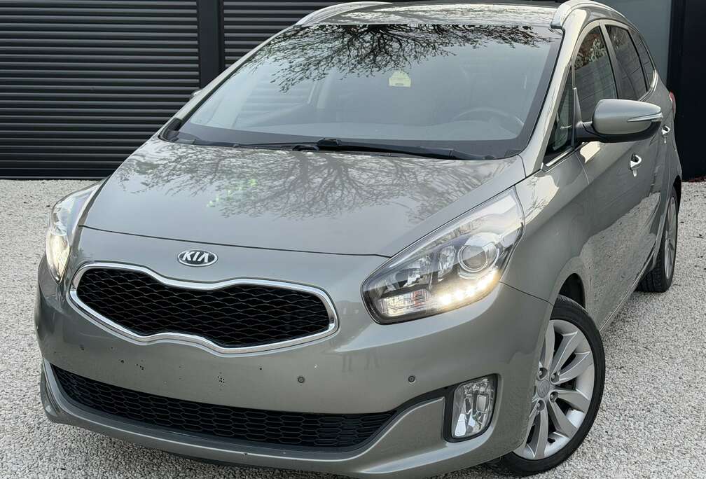 Kia Carens 1.7 CRDI  NAVI  CAMERA  CLIM  JANTES