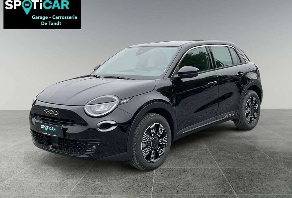 Fiat Pop 1.2 Benzine HYbrid (MHEV) 145 Pk nieuwstaat