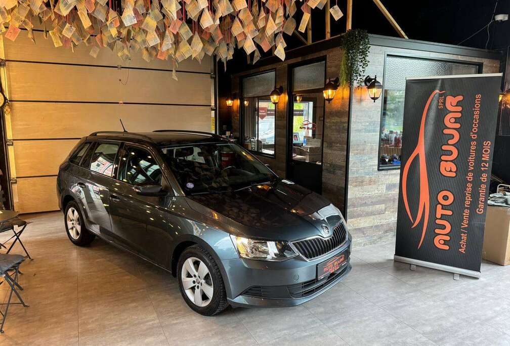 Skoda Fabia SW 1.0 TSI **CARNET + AIRCO + ATTACHE REMORQUE**