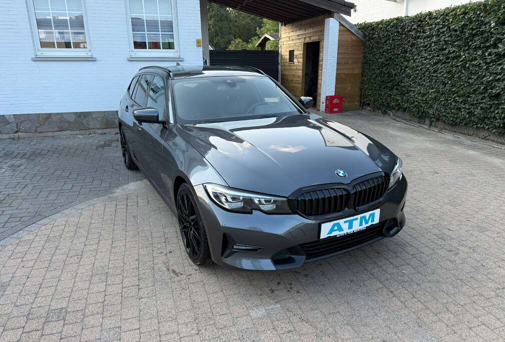 BMW Touring 318 dA MHEV M Sport/Leder/pdc V&A/Blackline/Navi/M sport stuur/Sport ophanging/LANE ASSIST