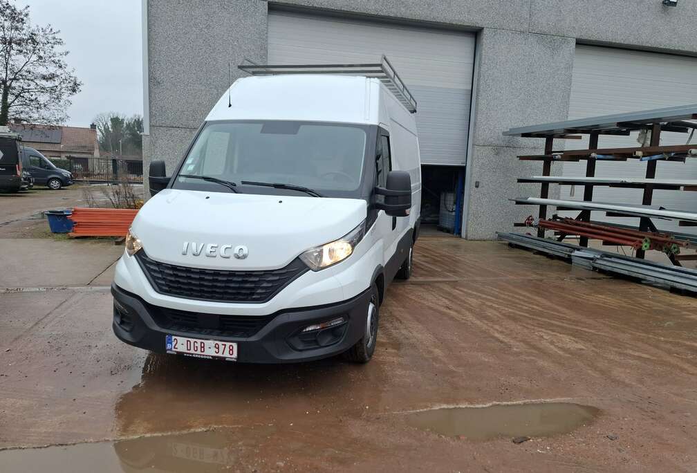 Iveco 35 S 14 D