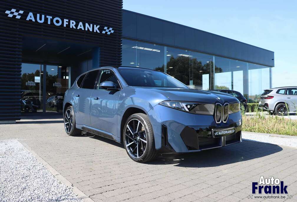 BMW 50 / 4X4 / M-SPORT / PANO / TREKHK / 3D HUD / 360CAM / MEMORY / H&K