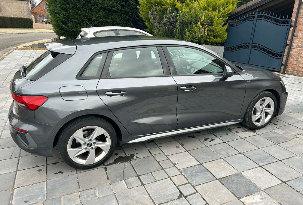 Audi A3 30 TFSI Business Edition S line S tronic