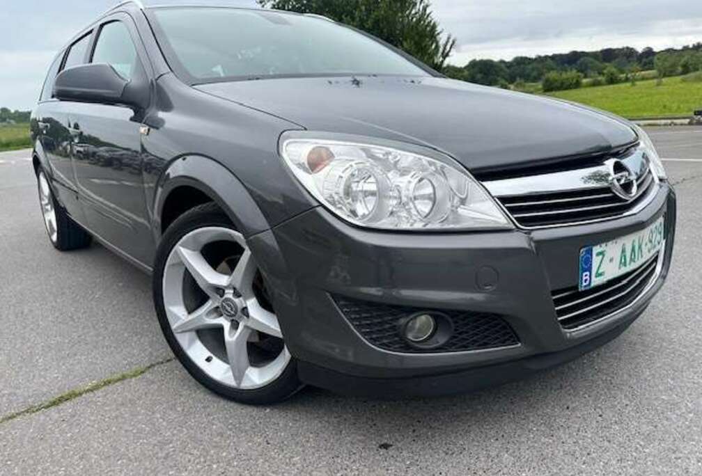 Opel SW 1.6i Cosmo