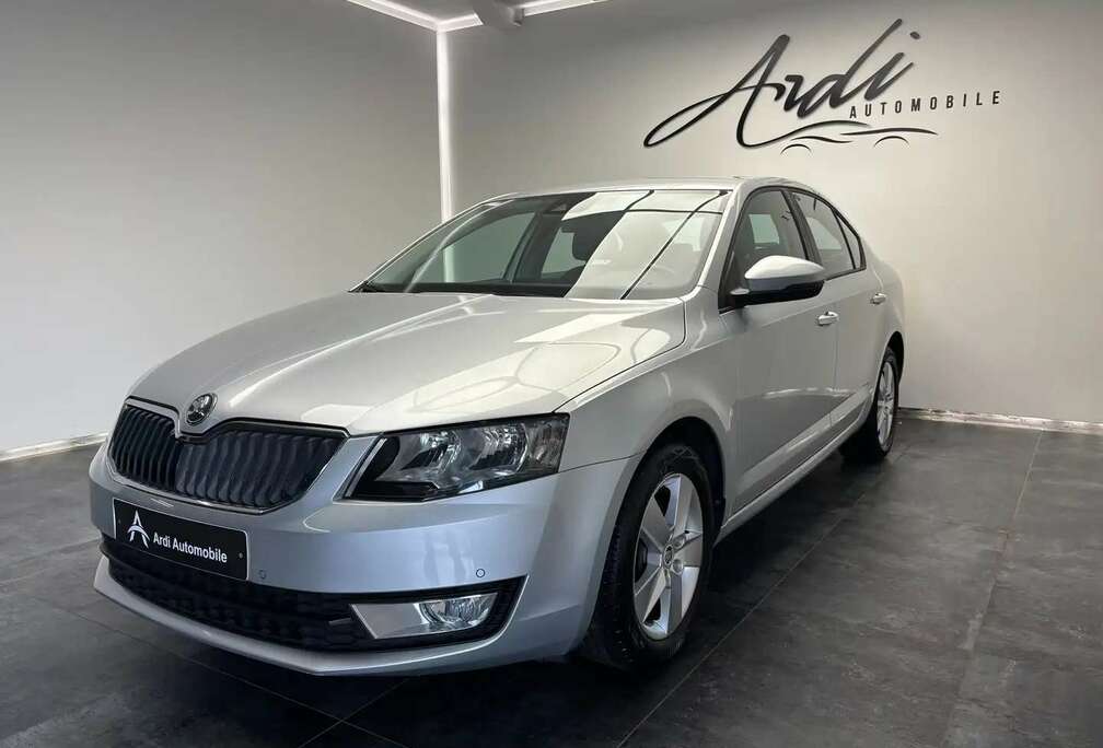 Skoda 1.4 TSI *SIEGE CHAUFF*LANE ASSIST*1ER PRO*GARANTIE