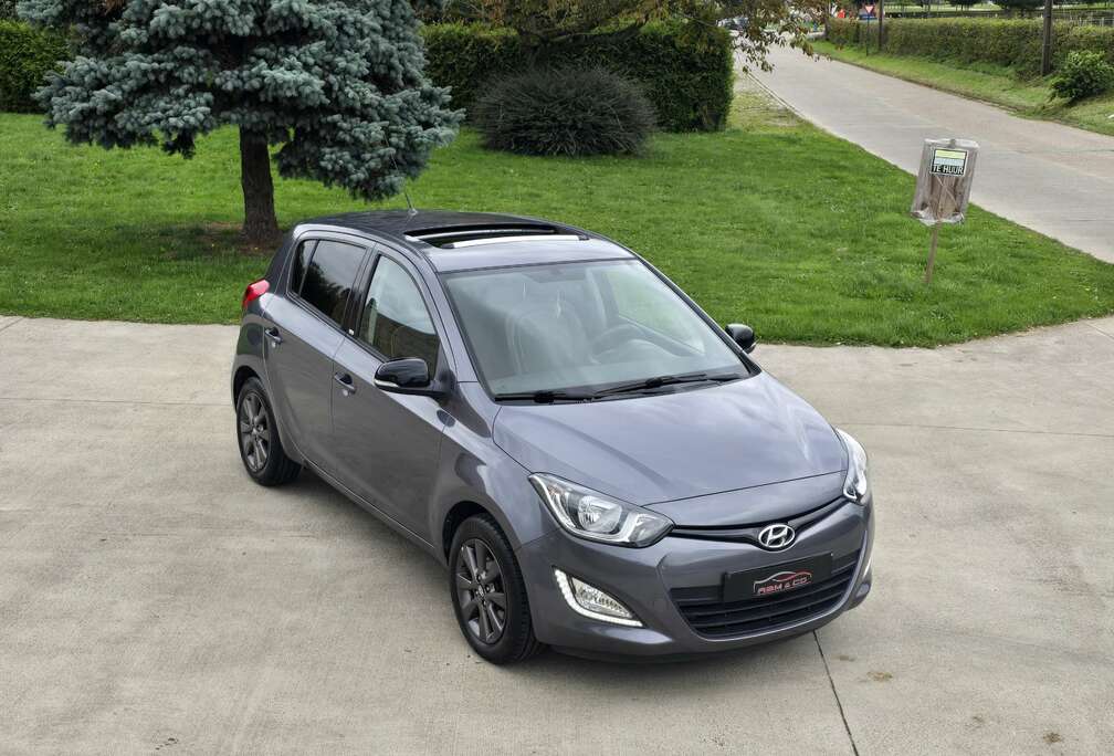 Hyundai GO 1.2i 1er Proprio ** Toit-ouvrant - Cuir **