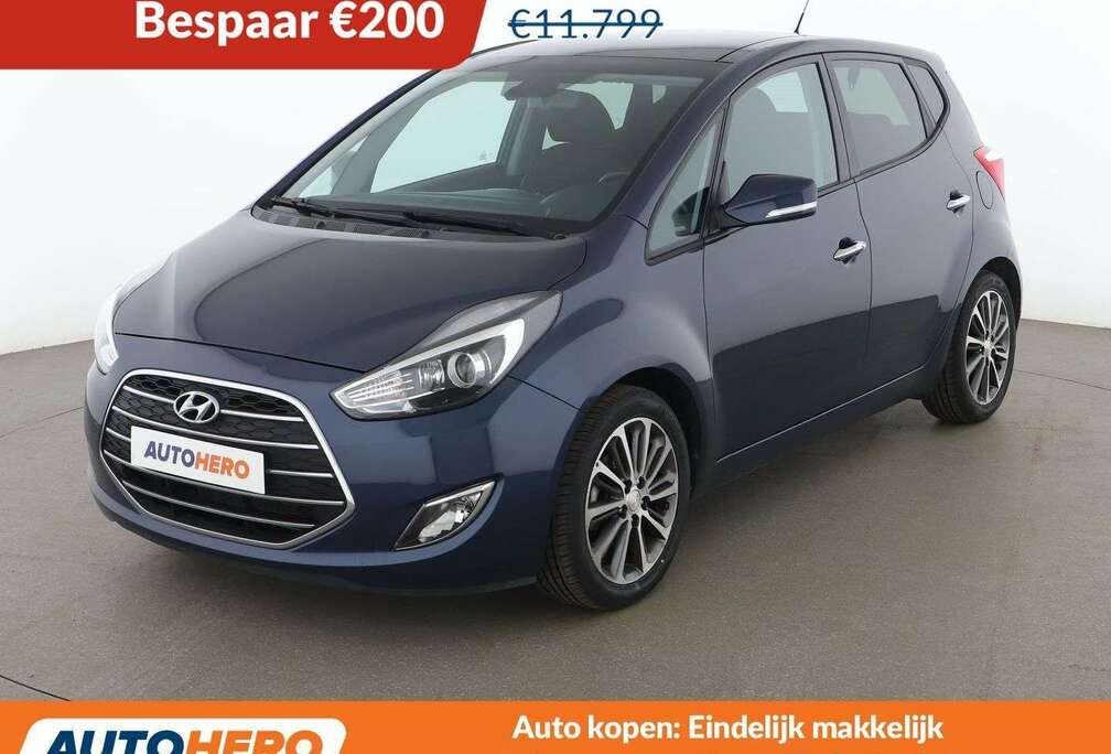 Hyundai 1.6 Style Blue